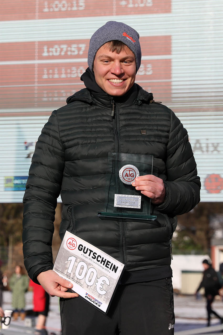 Lothar gewinnt Laufchallenge (Foto: Andreas Steindl)