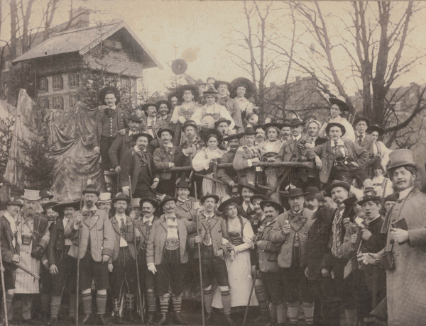 Karnevalswagen der Aachener TG von 1906 | (c) Aachener TG
