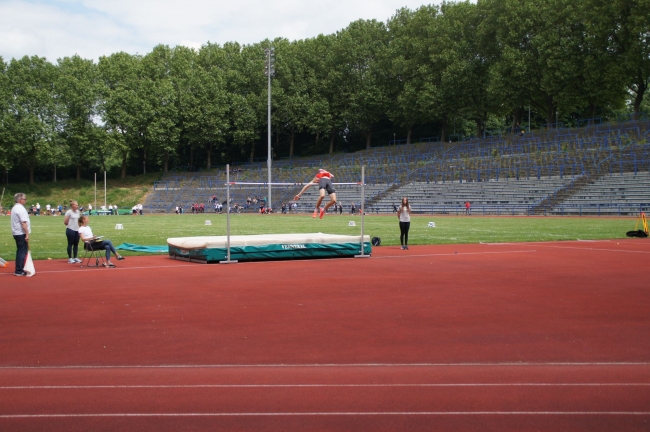 Finn springt zum NRW-Meister